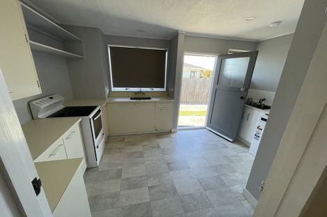 Photo of property in 12 Glamorgan Avenue, Tamatea, Napier, 4112