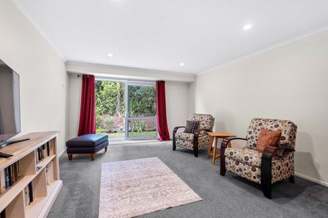 Photo of property in 11 Cookham Place, Maunu, Whangarei, 0179