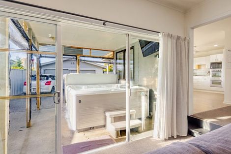 Photo of property in 86 Wycliffe Street, Onekawa, Napier, 4110