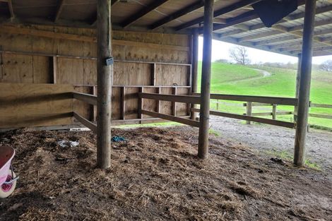 Photo of property in 1470 Oneriri Road, Kaiwaka, 0573