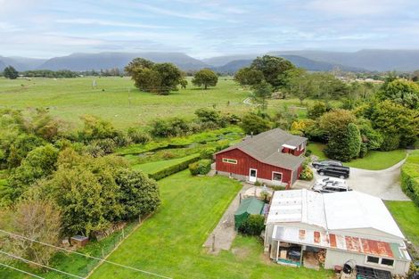 Photo of property in 50 Abel Tasman Drive, Takaka, 7110