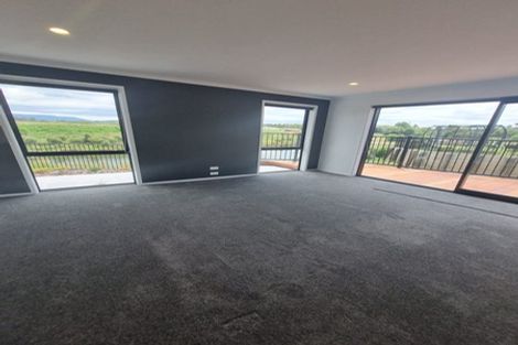 Photo of property in 4 Kauri Lane, Omokoroa, 3114