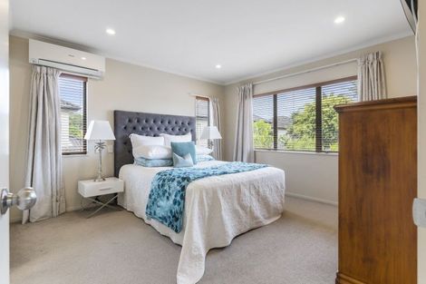 Photo of property in 4 Rialto Court, East Tamaki Heights, Auckland, 2016
