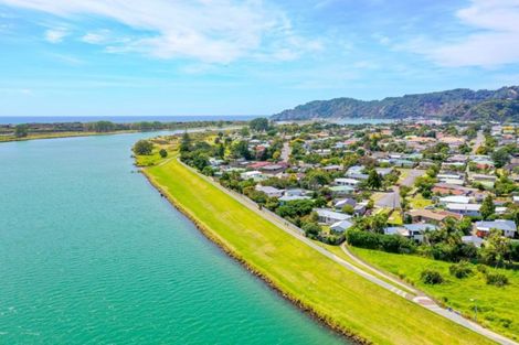 Photo of property in 12 Tunui Place, Whakatane, 3120