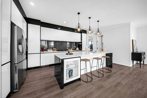 Photo of property in 81 Tir Conaill Avenue, Flat Bush, Auckland, 2019