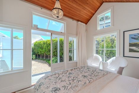 Photo of property in 1 Totara St Rona Bay, Eastbourne, Lower Hutt, 5013