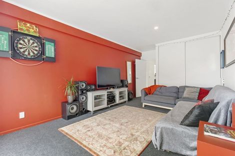 Photo of property in 1/11 Charles Dickens Drive, Mellons Bay, Auckland, 2014