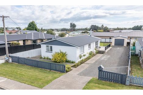 Photo of property in 74 Dipton Street, Kingswell, Invercargill, 9812