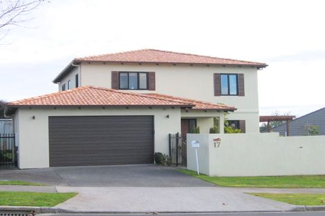 Photo of property in 17 Lansell Drive, East Tamaki Heights, Auckland, 2016