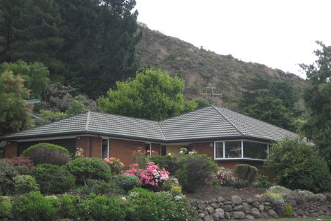 Photo of property in 337 Port Hills Road, Hillsborough, Christchurch, 8022