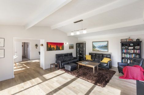 Photo of property in 76 Orrick Crescent, Avondale, Christchurch, 8061