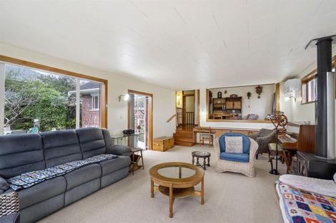 Photo of property in 25 Beatrice Avenue, Hillcrest, Auckland, 0627