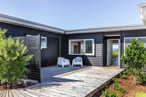 Photo of property in 15 Victory Drive, Wharewaka, Taupo, 3330