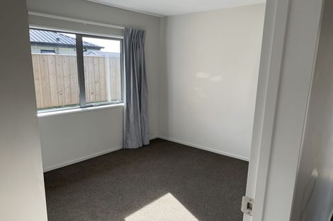 Photo of property in 17 Broadway Parade, Rolleston, 7615