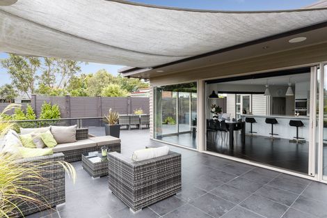 Photo of property in 25 Trent Avenue, Hokowhitu, Palmerston North, 4410