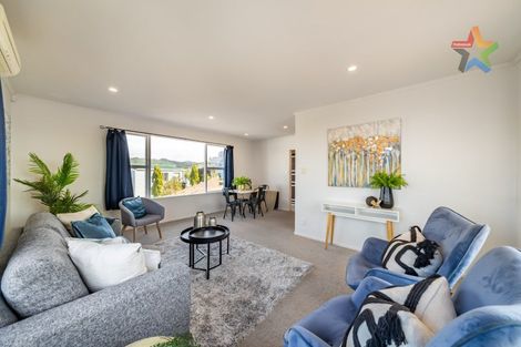 Photo of property in 29 Oakleigh Street, Maungaraki, Lower Hutt, 5010