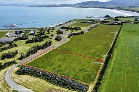 Photo of property in 27 Tamatea Street, Pahia, Riverton, 9881