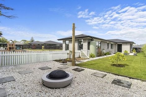 Photo of property in 22 Cabernet Court, Te Kauwhata, 3710