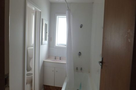 Photo of property in 1/65 Maidstone Road, Ilam, Christchurch, 8041