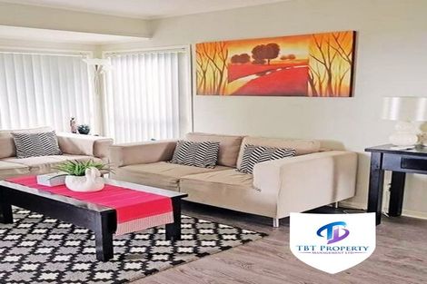 Photo of property in 4a Redoubt Road, Goodwood Heights, Auckland, 2105