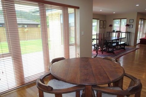 Photo of property in 16 Ridgeway Drive, Greymouth, 7805