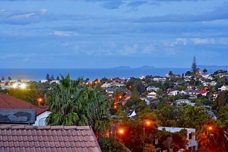 Photo of property in 26 Mulgan Way, Browns Bay, Auckland, 0630