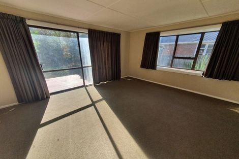 Photo of property in 42 Attlee Crescent, Bryndwr, Christchurch, 8053