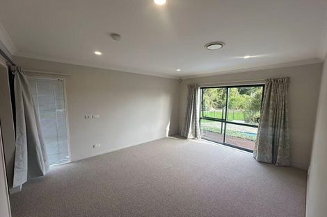 Photo of property in 5 Pigeonwood Lane, Albany, Auckland, 0632