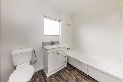 Photo of property in 2/114 Finlayson Avenue, Clendon Park, Auckland, 2103