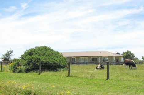 Photo of property in 80 Saddleton Road, Clarks Beach, Pukekohe, 2679