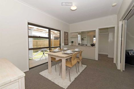 Photo of property in 1/23 Luckens Road, West Harbour, Auckland, 0618
