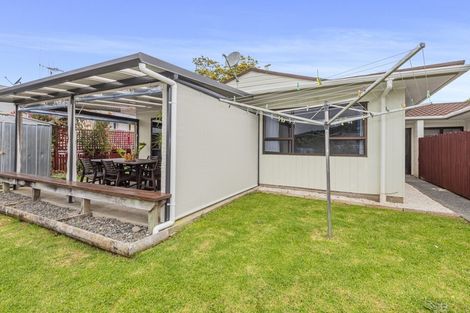 Photo of property in 2/7 Crawford Crescent, Te Kamo, Whangarei, 0112