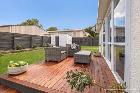 Photo of property in 64 Great North Road, Saint Johns Hill, Whanganui, 4500