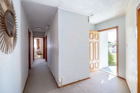 Photo of property in 6 Taverner Street, Carterton, 5713