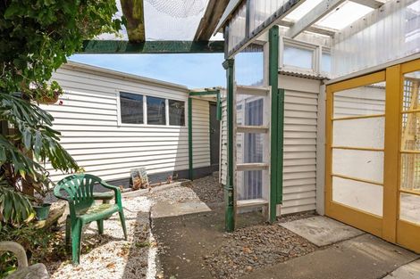 Photo of property in 81 Swiss Avenue, Gonville, Whanganui, 4501