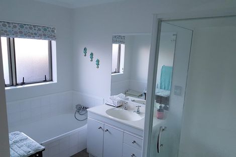 Photo of property in 106a West Street, Pukekohe, 2120