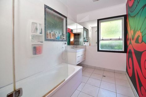 Photo of property in 66 Marellen Drive, Red Beach, 0932