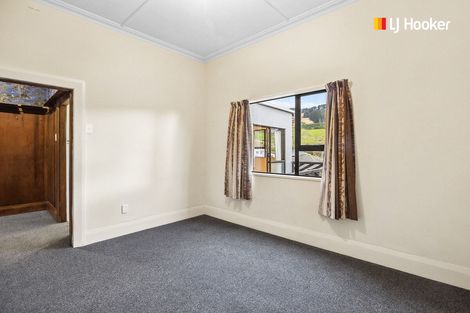 Photo of property in 6 Marett Street, Macandrew Bay, Dunedin, 9014