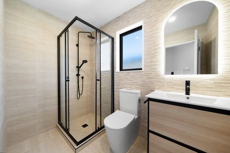 Photo of property in 6a Broadview Place, Howick, Auckland, 2014