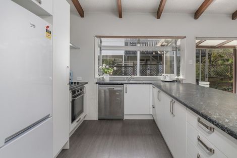 Photo of property in 6 Punga Place, Whitianga, 3510