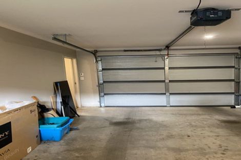 Photo of property in 30 Nielsen Gardens, Rototuna, Hamilton, 3210