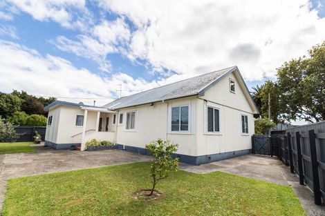 Photo of property in 124 Naenae Road, Naenae, Lower Hutt, 5011