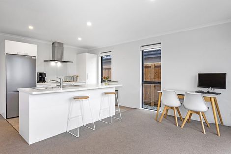 Photo of property in 30 Sholto Duncan Crescent, Halswell, Christchurch, 8025