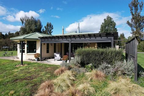 Photo of property in 20 Wakefield Road, Levin, 5571