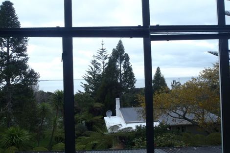 Photo of property in 29 Takahe Road, Titirangi, Auckland, 0604