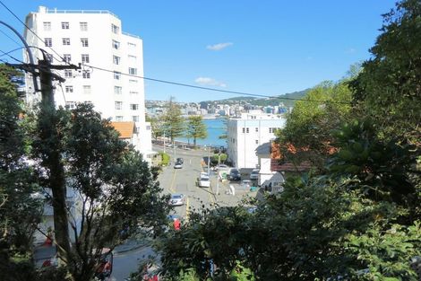 Photo of property in 23 Grass Street, Roseneath, Wellington, 6011