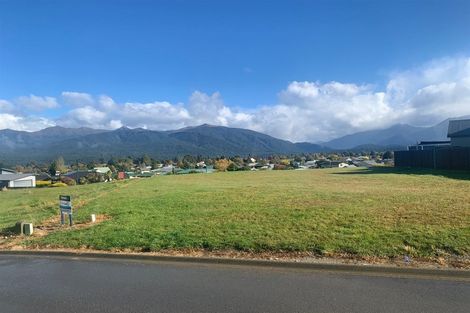 Photo of property in 18 Tawera Place, Te Anau, 9679