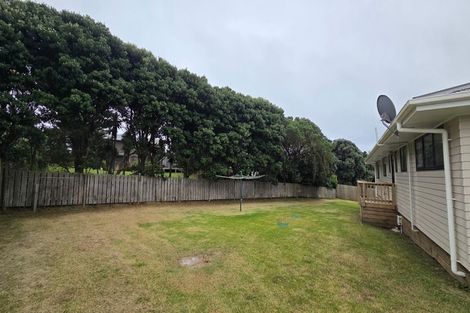 Photo of property in 21 Sunset Drive, Baylys Beach, Dargaville, 0377