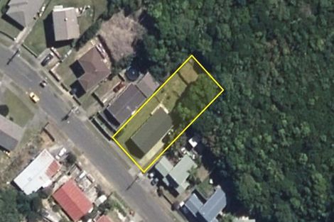 Photo of property in 56 Cardiff Crescent, Cannons Creek, Porirua, 5024