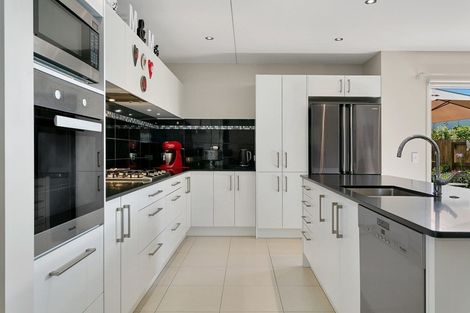 Photo of property in 16 Royal Coachman Drive, Nukuhau, Taupo, 3330